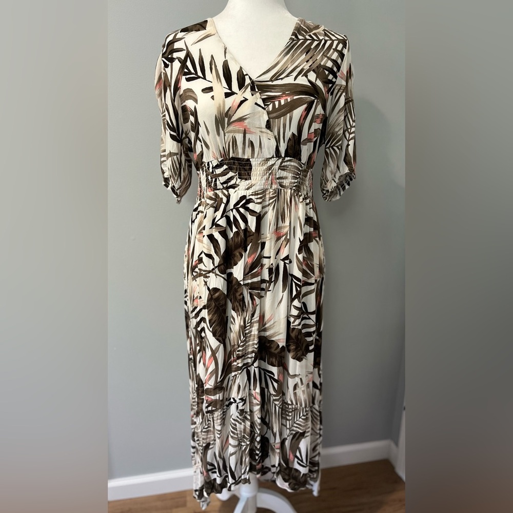 Old Navy Women’s Puff Sleeve Size M Midi Dress V-neck High Low‎ White Botanical